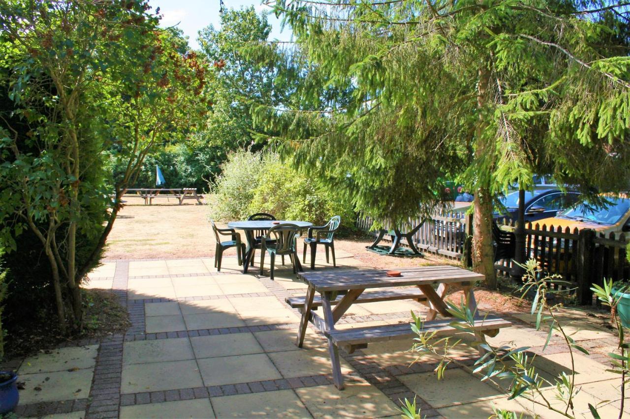 The White Horse Hotell Beyton Eksteriør bilde