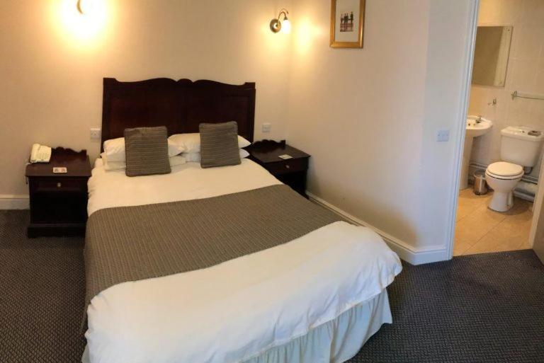 The White Horse Hotell Beyton Eksteriør bilde